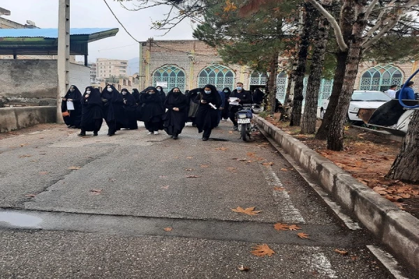 همایش پیاده روی اساتید ، کارکنان و دانشجو معلمان به مناسبت بزرگداشت دومین سالگرد شهید حاج قاسم سلیمانی ( به روایت تصویر ) 2