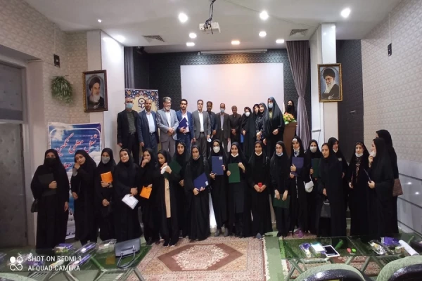 گرامیداشت دهه سرآمدی، و بزرگداشت روز معلم 2