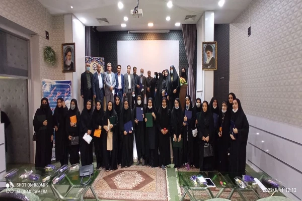 گرامیداشت دهه سرآمدی، و بزرگداشت روز معلم 5