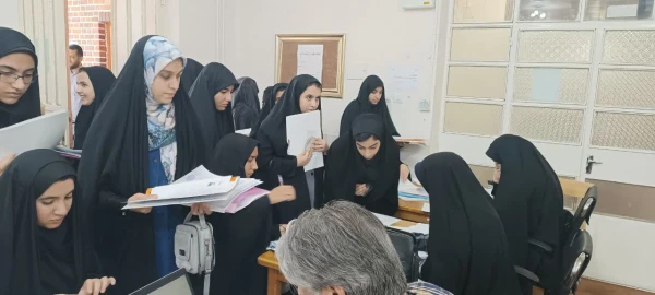  ثبت نام نو دانشجویان 1402  به روایت تصویر در پردیس آیت الله کمالوند  6