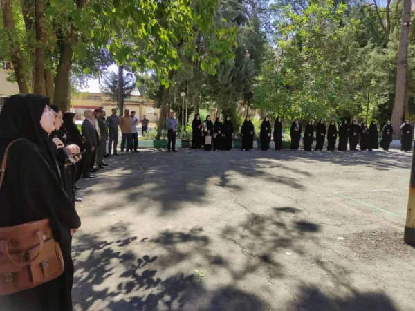 تجمع اعتراضی دانشجویان و همکاران  ایت الله کمالوند  در قتل عام زنان و کودکان فلسطینی 4