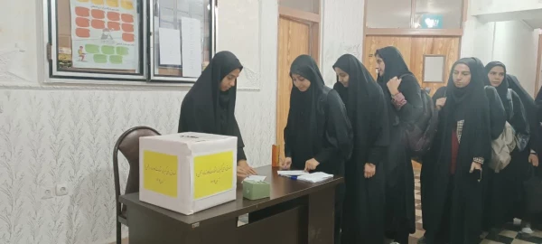 برگزاری انتخابات انجمن های علمی و کانون های فرهنگی و اجتماعی پردیس آیت الله کمالوند لرستان  3