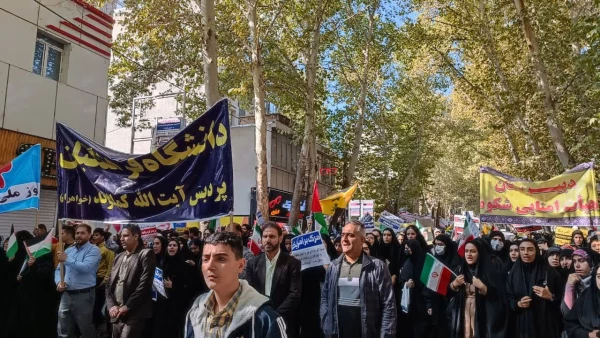 اجتماع دانشگاه فرهنگیان آیت الله کمالوند در راهپیمایی ۱۳ آبان
 2