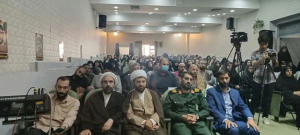 برگزاری نخستین یادواره هشت شهید دانشجومعلم پردیس آیت الله کمالوند لرستان 5