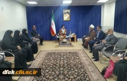 دیدار اساتید و دانشجو معلمان دانشکده علوم اجتماعی با نماینده ولی فقیه در استان لرستان و امام جمعه خرم آباد به مناسبت هفته پژوهش 4
